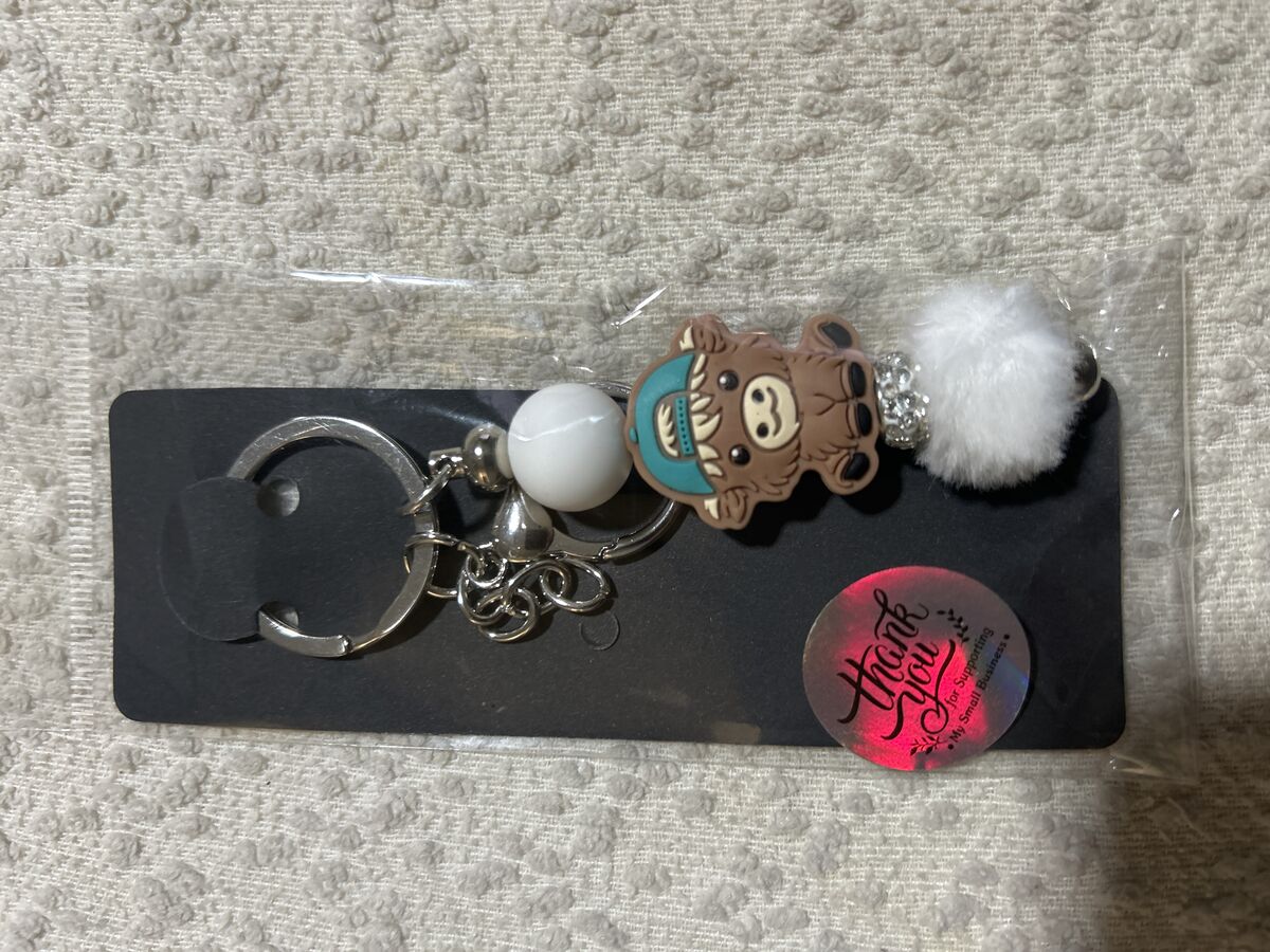 Highland cow keychain